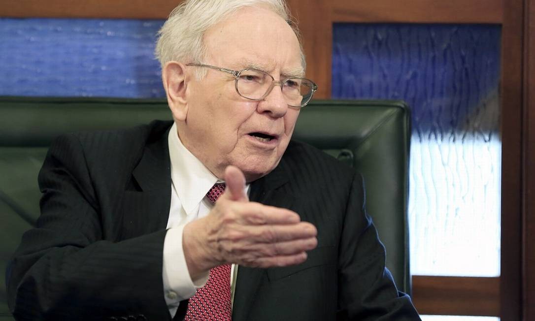 O bilionário Warren Buffett, por meio da  Berkshire, sua gestora de investimentos de Buffet, fez um aporte que chegou a US$ 1 bi no Nubank  — Foto: Divulgação