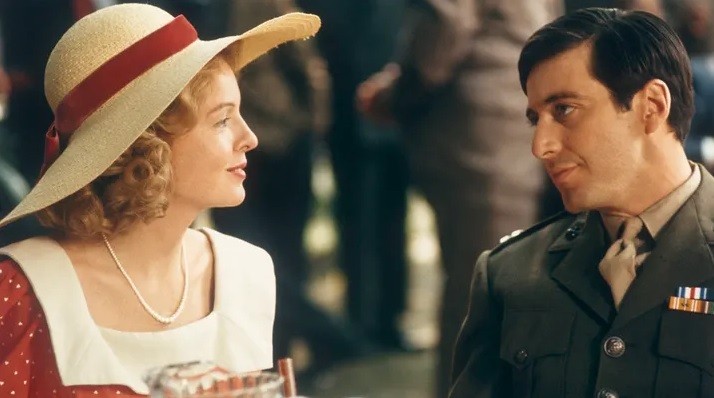 Al Pacino and Diane Keaton in a scene from 'The Godfather' — Photo: Reproduction