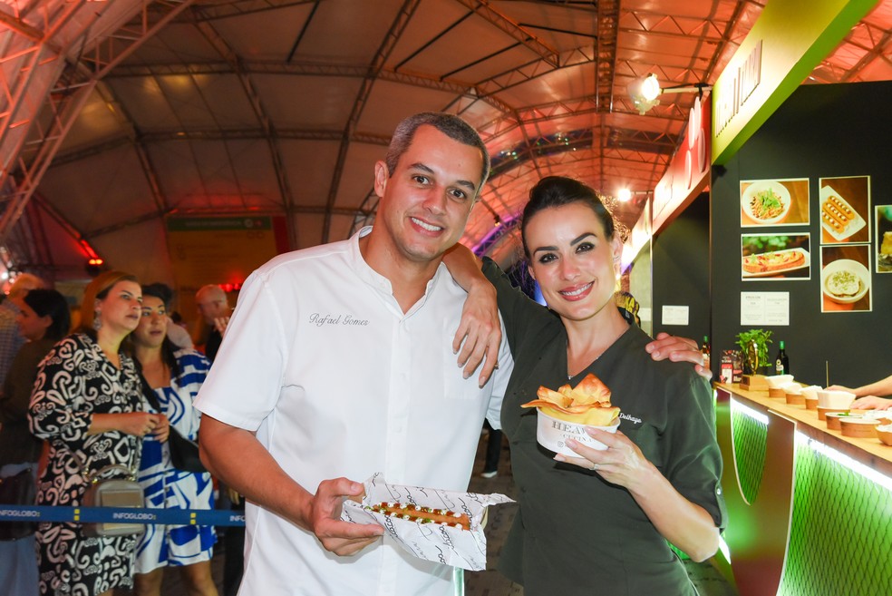 Rafa Gomes e Heaven Delhaye no Rio Gastronomia — Foto: Alex Ferro