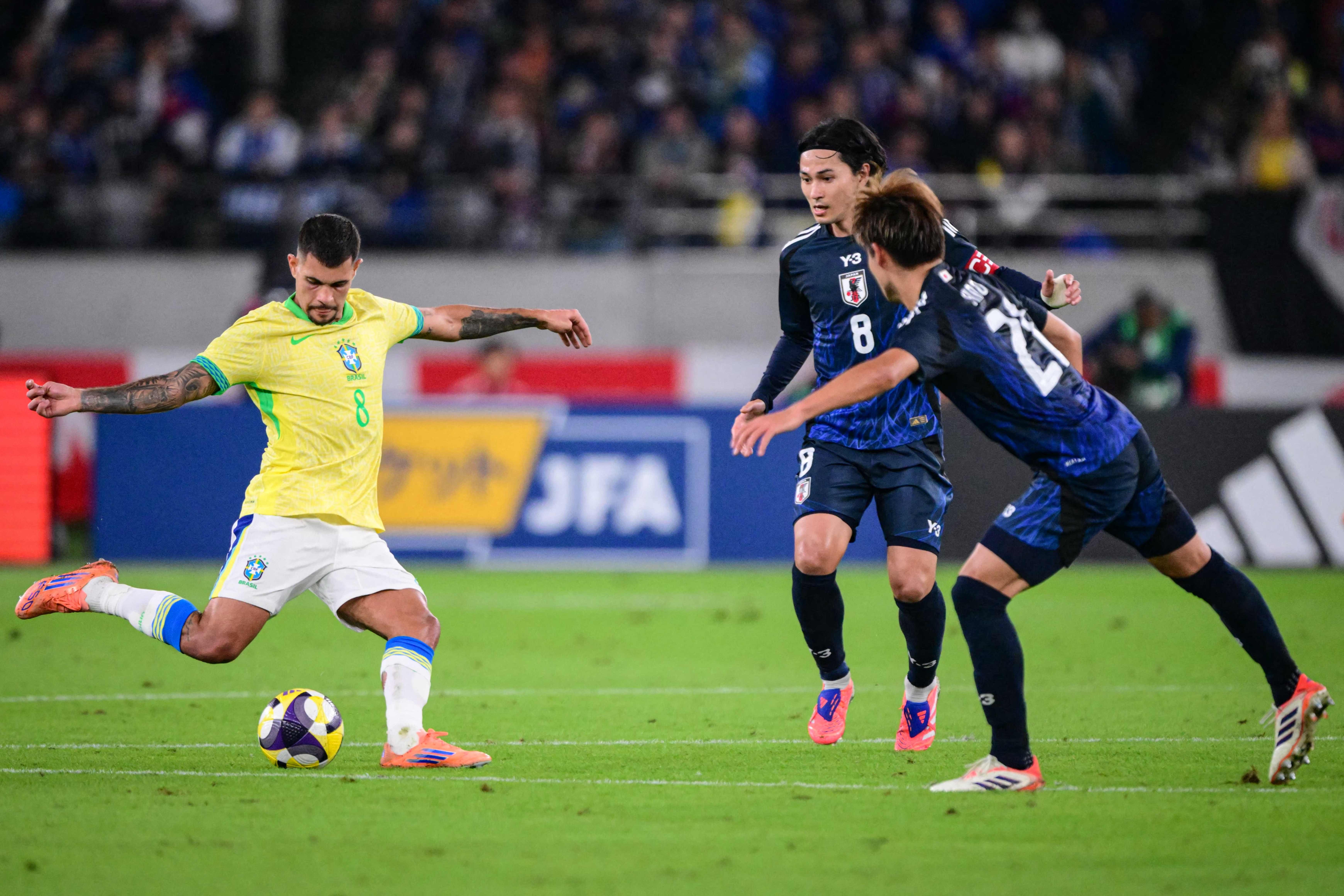 Contra o Japão, seleção brasileira abre 2 a 0 e leva virada pela primeira vez na história