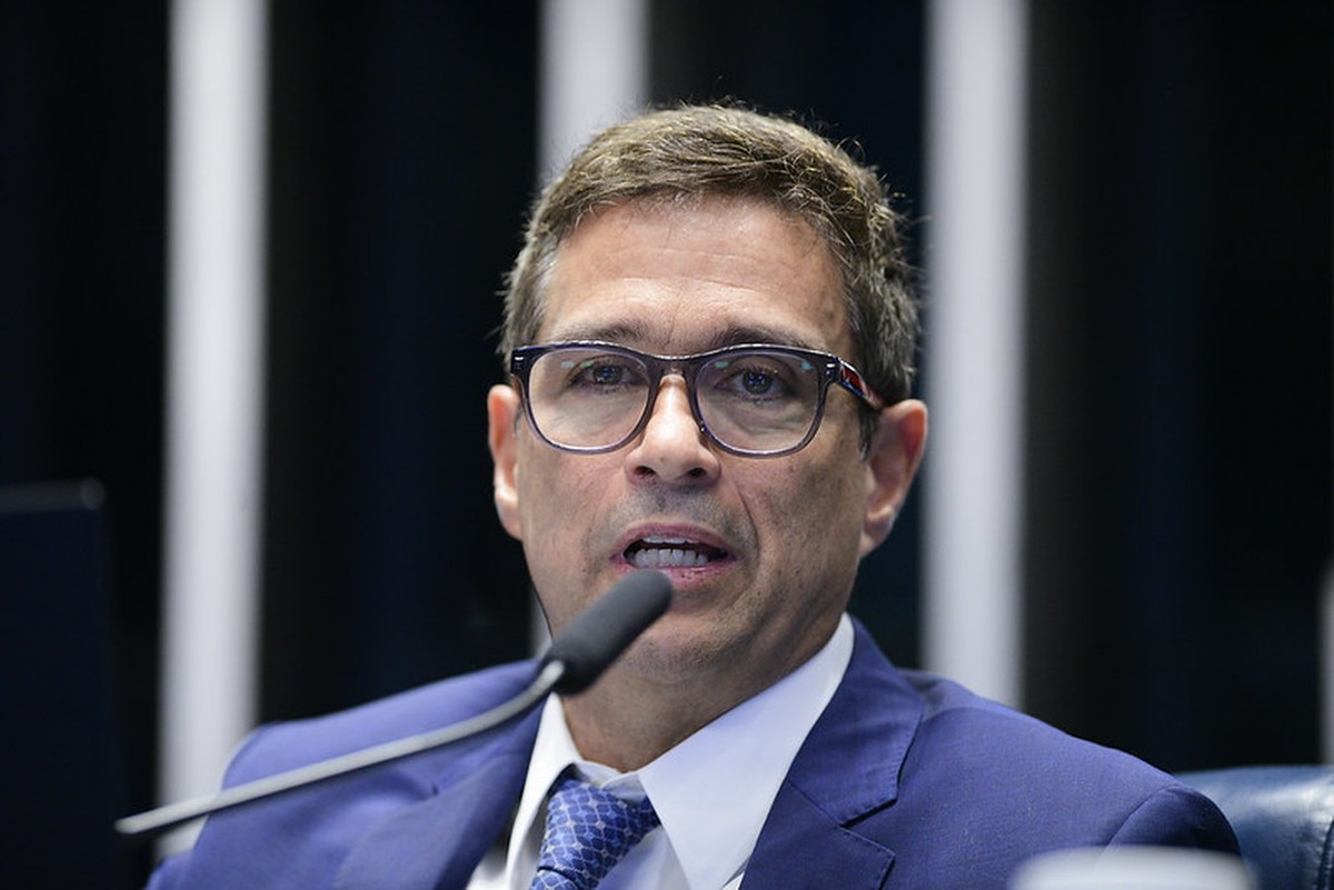 CBN - A rádio que toca notícia - Pesquisas mostram que 'Bolsonaro está  derretendo