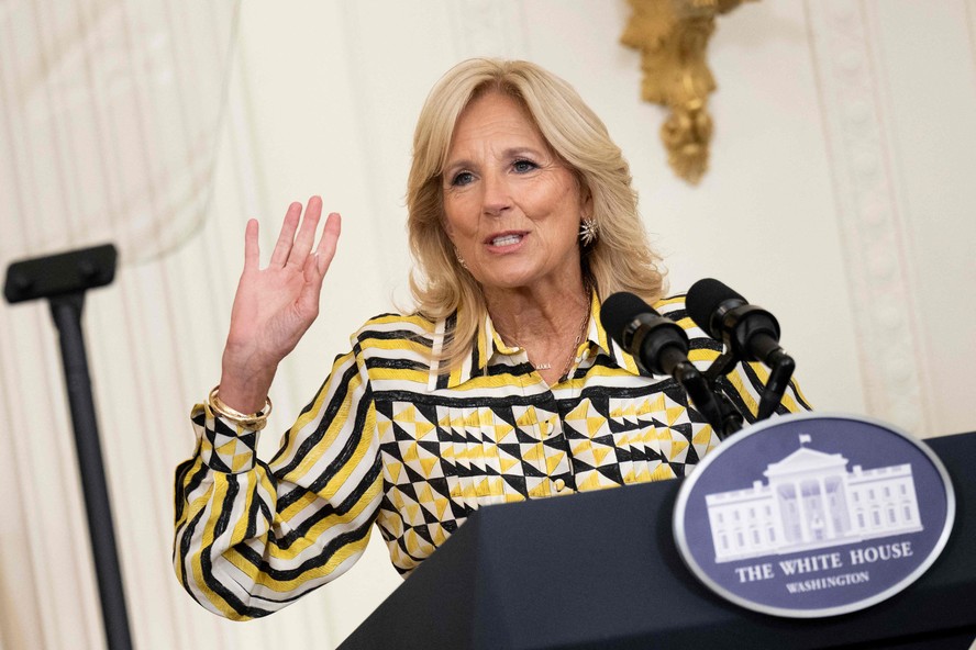 Jill Biden, doutora e primeira-dama: por que a mulher com títulos incomoda?  - 12/01/2021 - UOL Universa