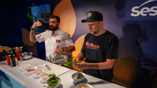 Toninho, do Momo, e Bruno Katz, do Chanchada, dividem aula no Rio Gastronomia: 'o botequim é libertador'