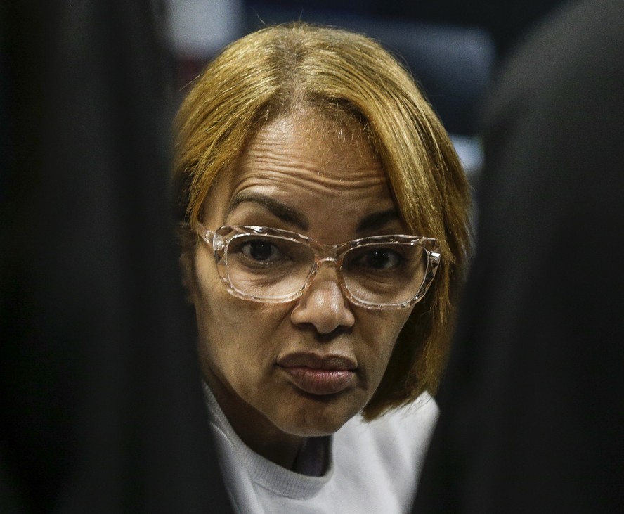 Caso Flordelis: 'Só aconteceu porque ela permitiu que acontecesse', diz  filha adotiva da pastora sobre morte