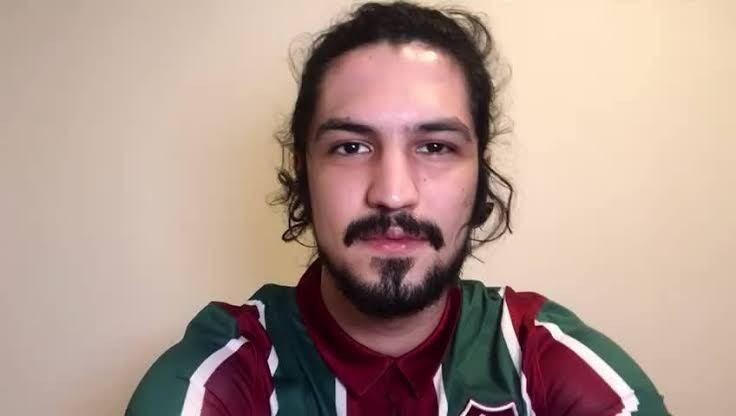 Ator Gabriel Leone dá voz a 'vídeoconvocação' do Fluminense para reta final da Libertadores