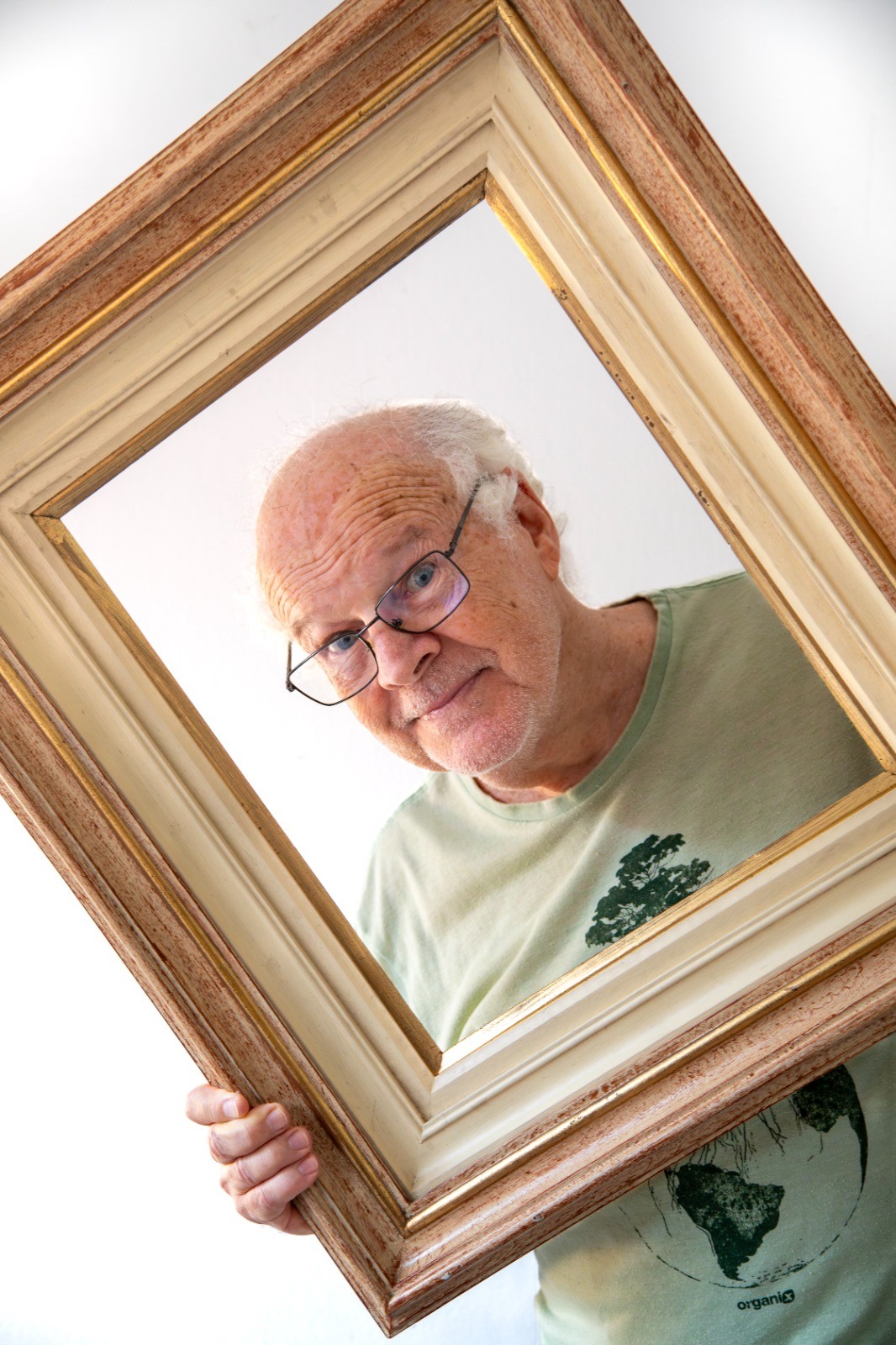 Jaime Leibovitch is Claire Digonn’s neighbor at Retiro dos Artistas — Photo: Ana Branco 