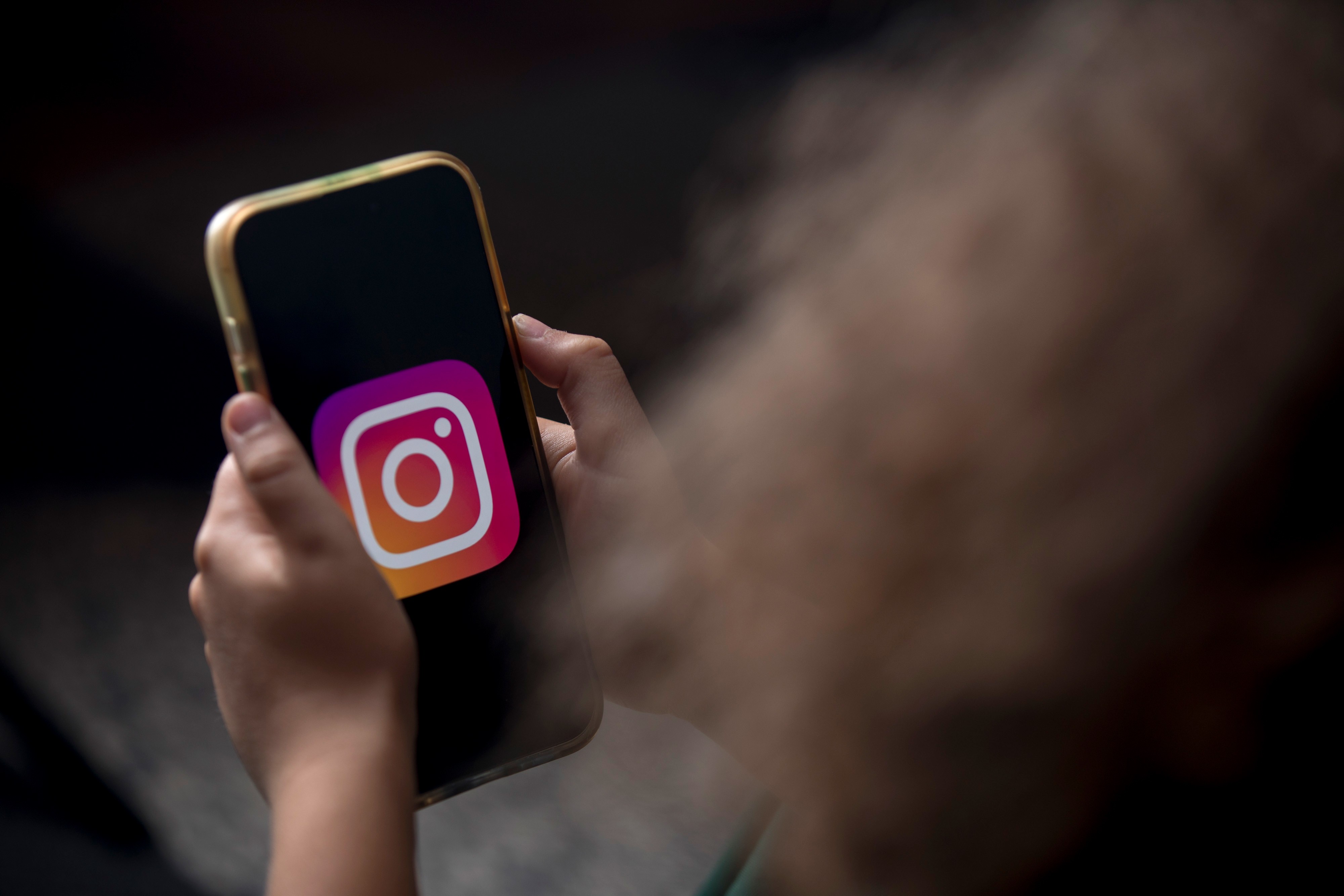 Ex-funcionário testemunha contra a Meta e diz que filha de 14 anos sofreu assédio no Instagram - QTU Questões do Universo