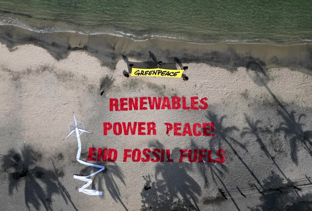 Guerra no Oriente Médio pauta conferência sobre fim dos combustíveis fósseis e reforça debate sobre transição energética