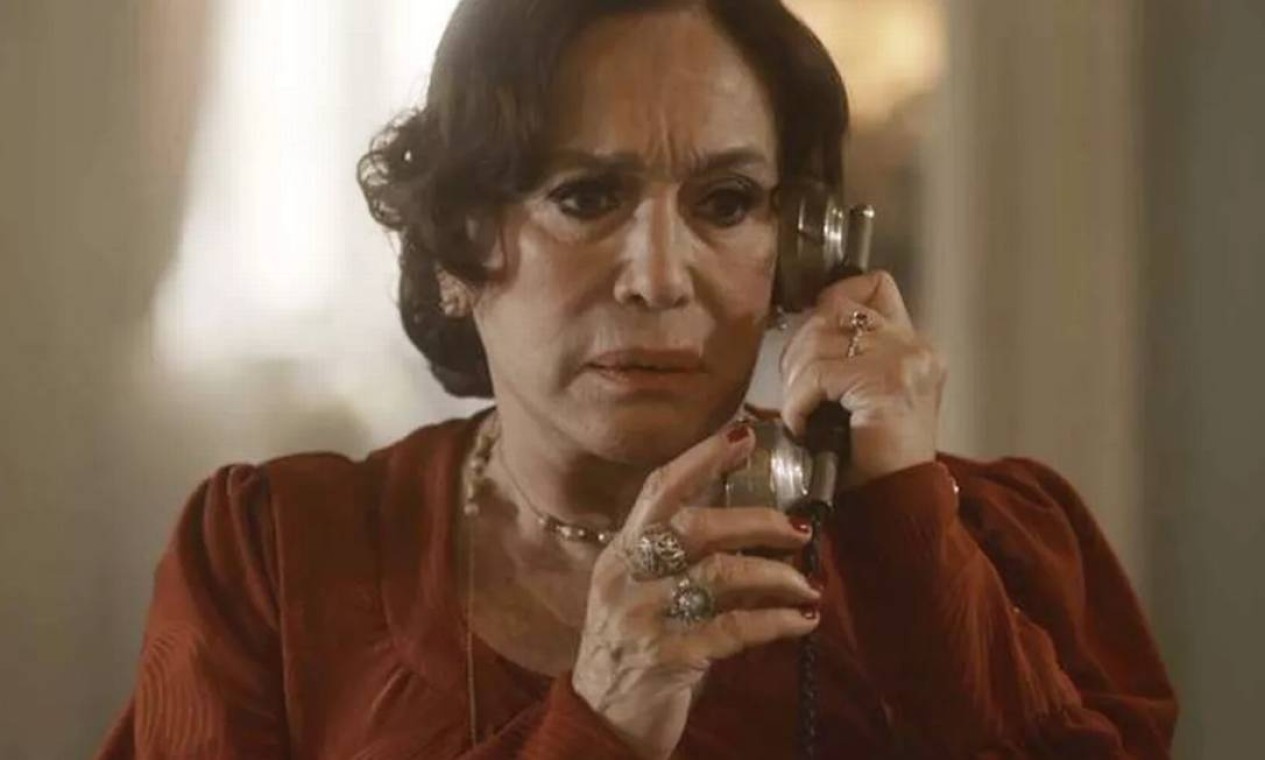 Susana Vieira em cena da novela 'Éramos seis' (2019)  — Foto: TV Globo