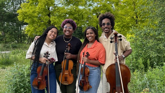 Formada por jovens de comunidades, Orquestra de Rua faz intercâmbio cultural na Alemanha