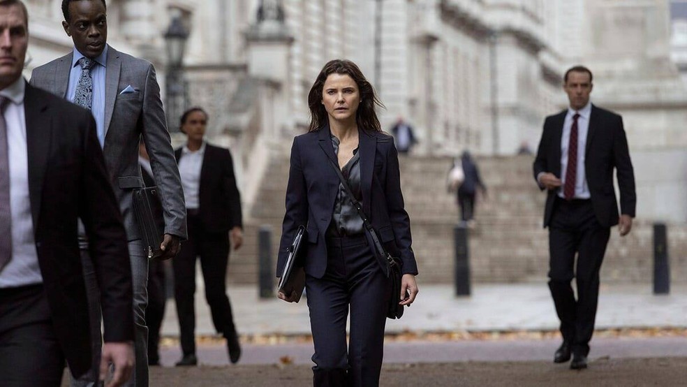 Keri Russell em cena da série'A diplomata' — Foto: Divulgação