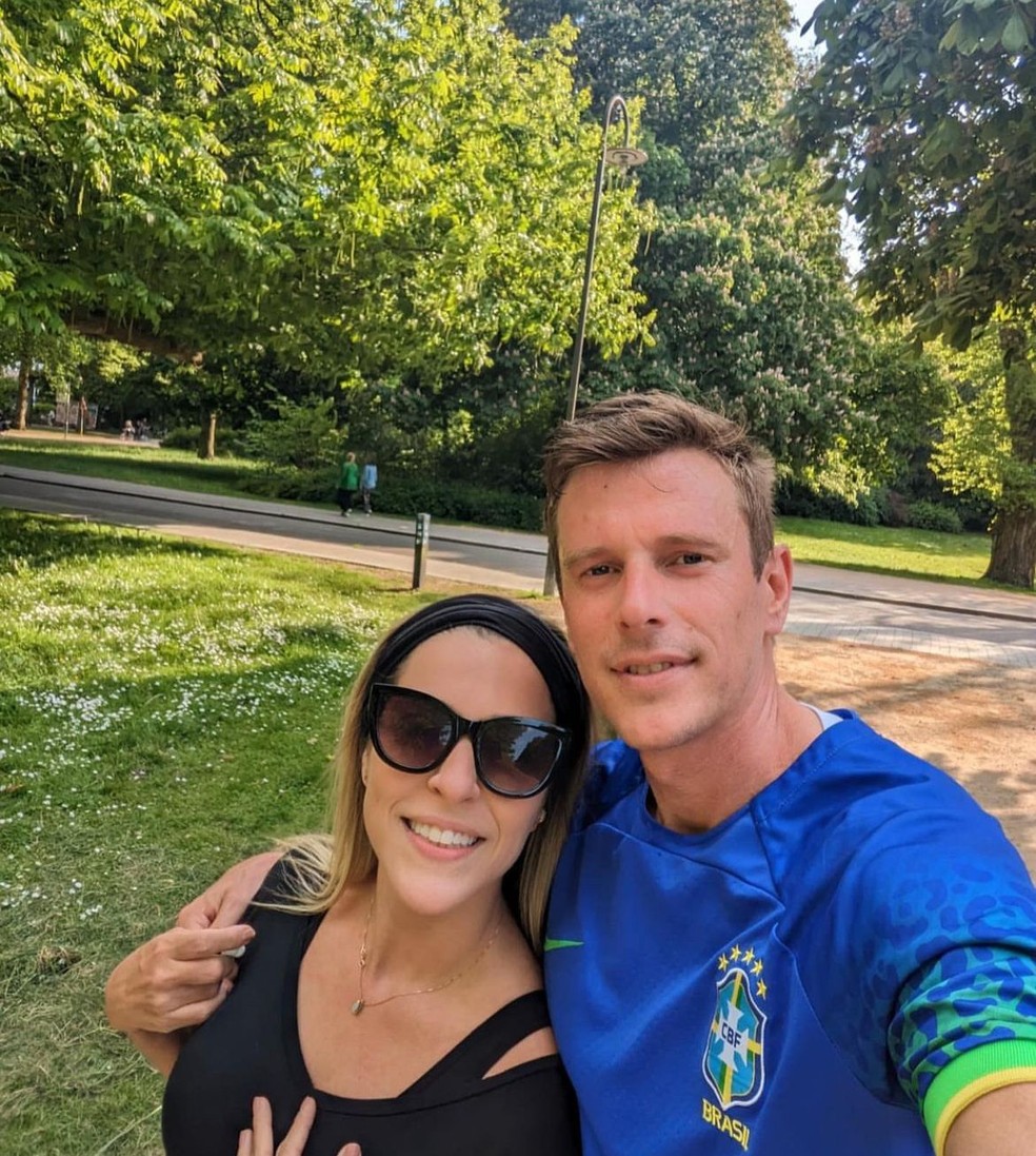 Júlia Rabello fala sobre interpretar sua primeira vilã e detalha namoro à  distância com holandês que conheceu no avião