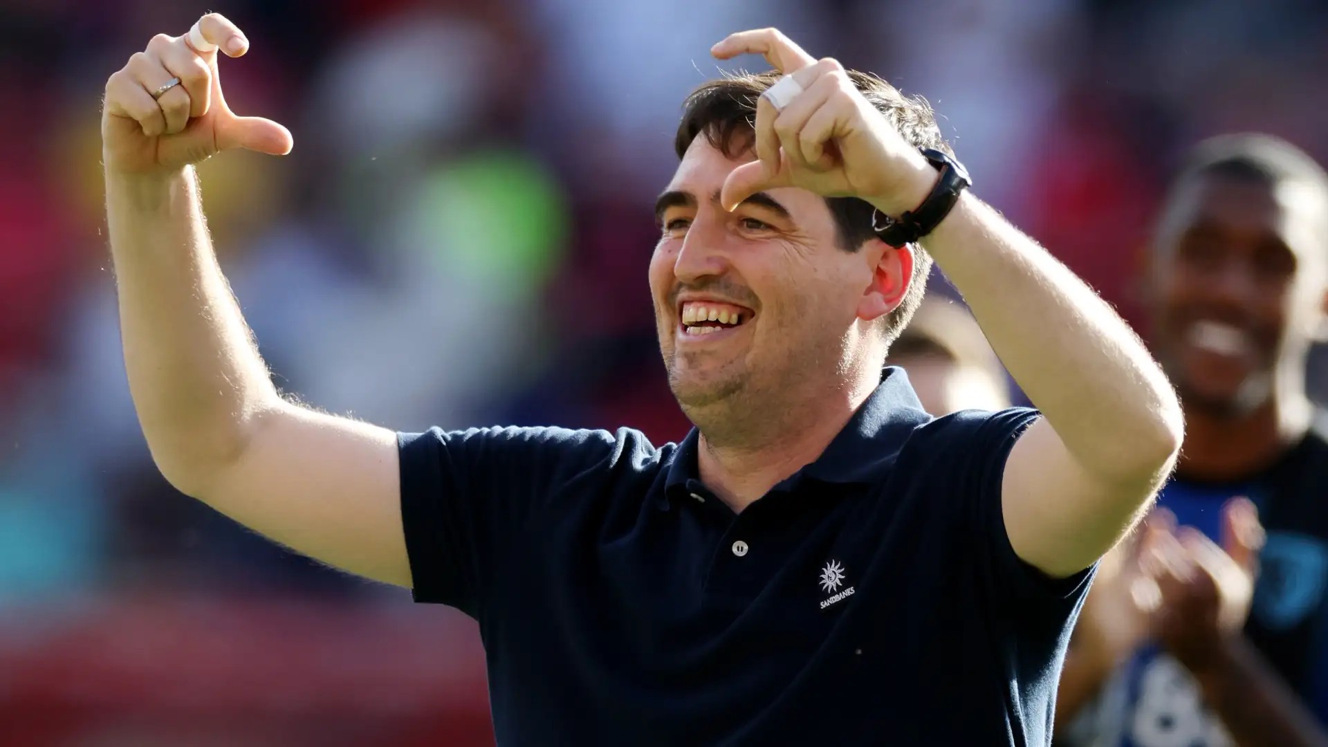 Liverpool contrata Andoni Iraola após demissão de técnico campeão