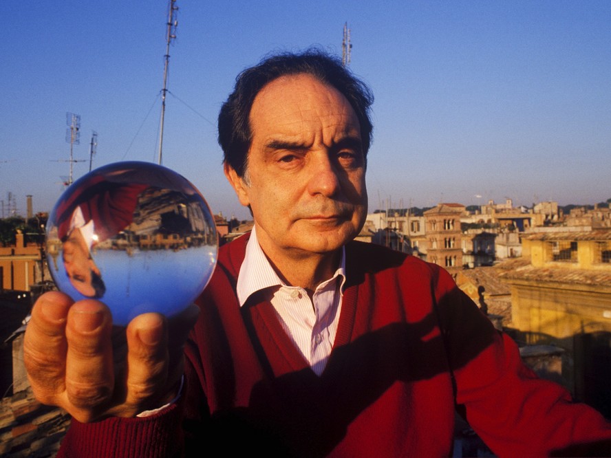 Centenário de Italo Calvino é celebrado com exposição no IICSP