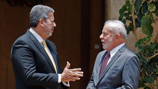 A conversa entre Arthur Lira e Lula, segundo Lira