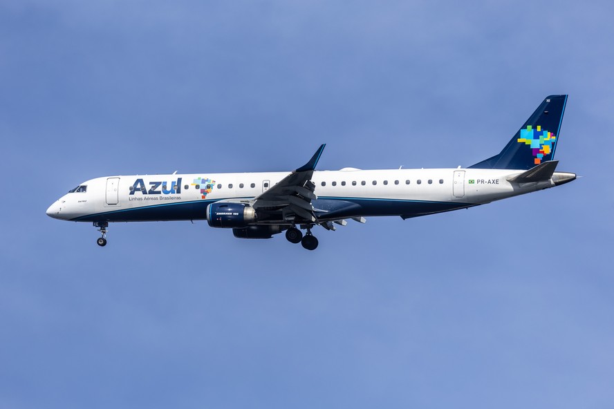 Azul e Gol já comunicaram fusão ao governo e ao Cade. Entenda os ...