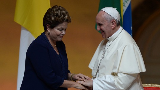 Dilma, o Papa e a estratégia do governo  