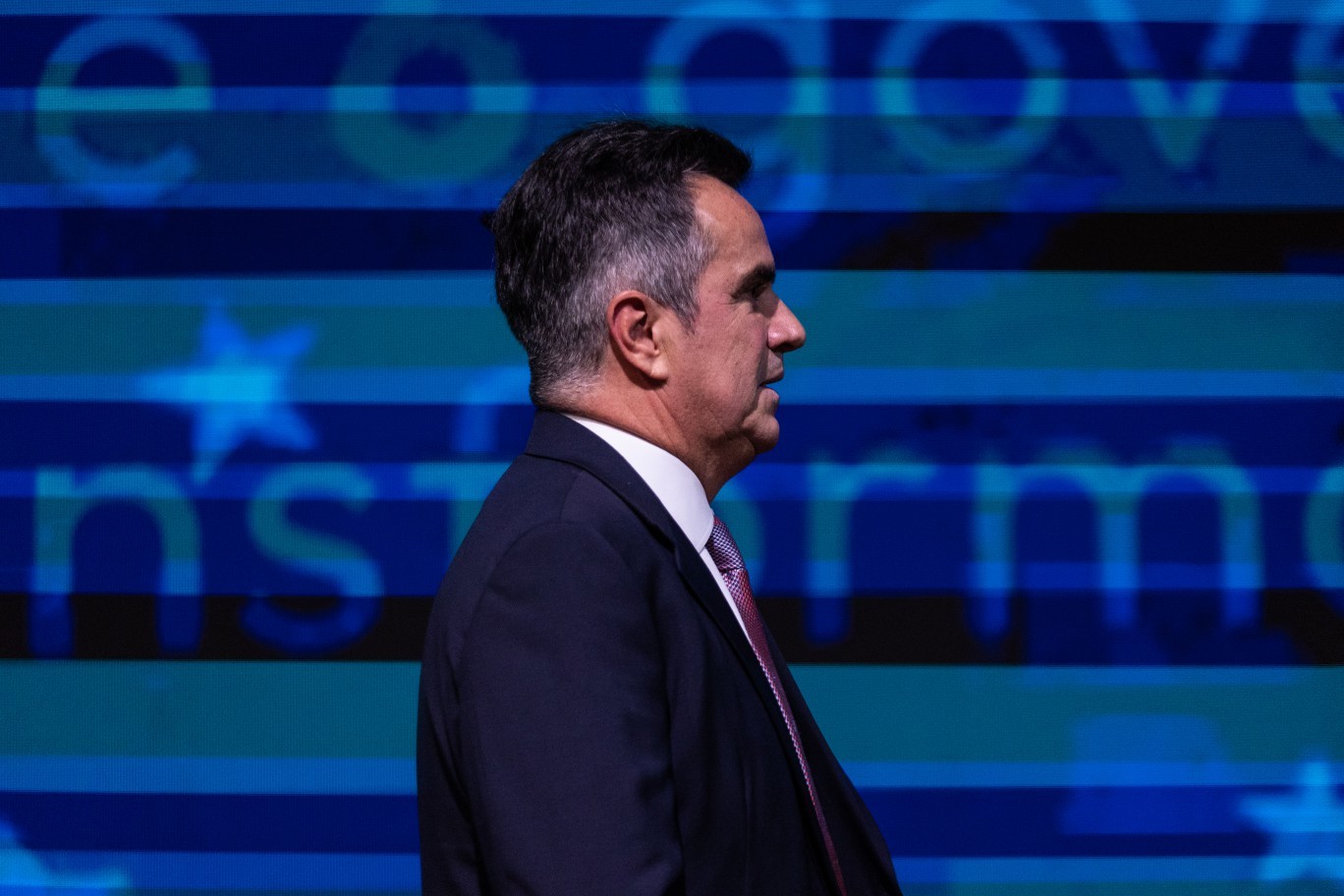Alvo da PF, Ciro Nogueira reapresenta ‘emenda Master’ para ampliar cobertura do FGC