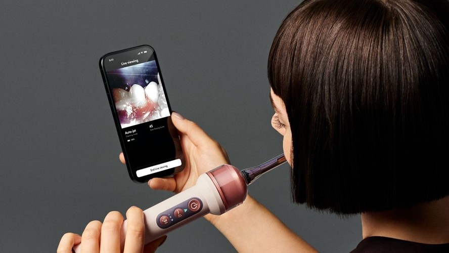 Dyson CameraJet