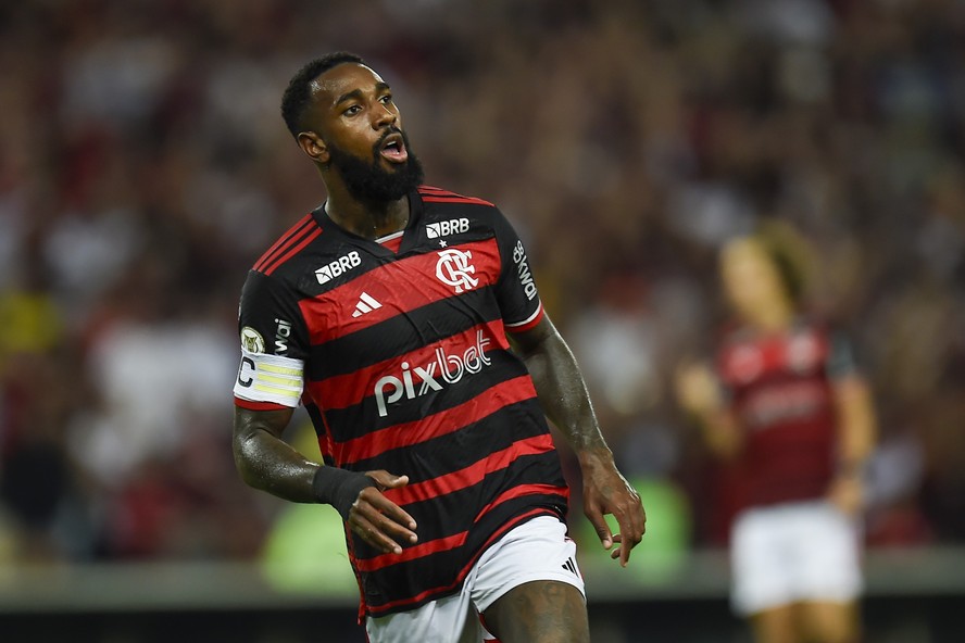 Gerson foi capitão do Flamengo