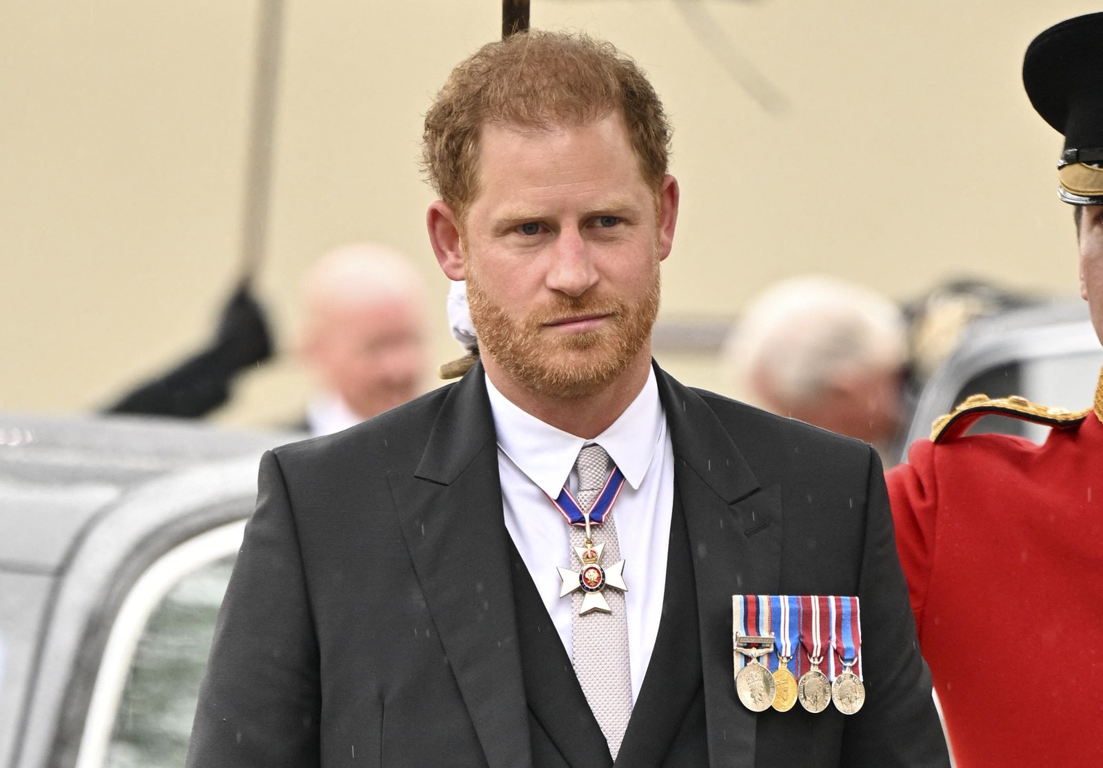 O príncipe britânico Harry, duque de Sussex, chega à Abadia de Westminster — Foto: Andy Stenning / POOL / AFP