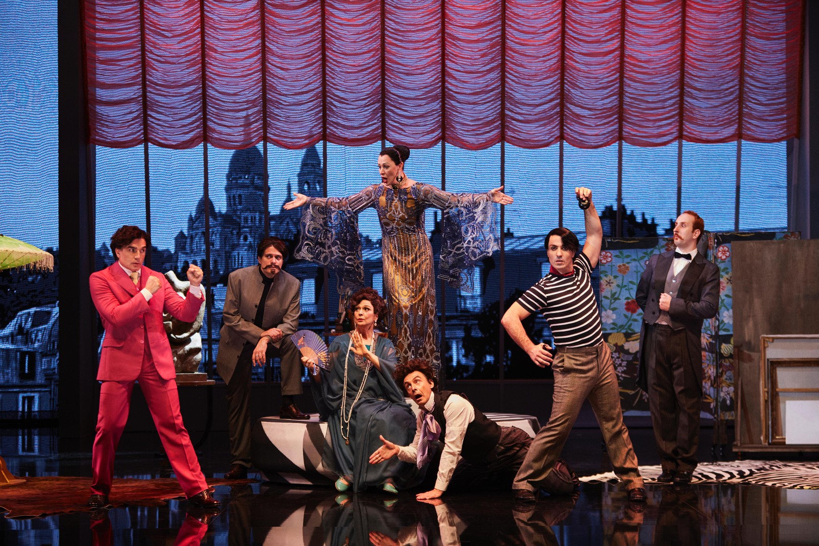 Com elenco numeroso, custos da peça ficam em R$ 500 mil a cada mês em cartaz — Foto: Divulgação/Paschoal Rodriguez