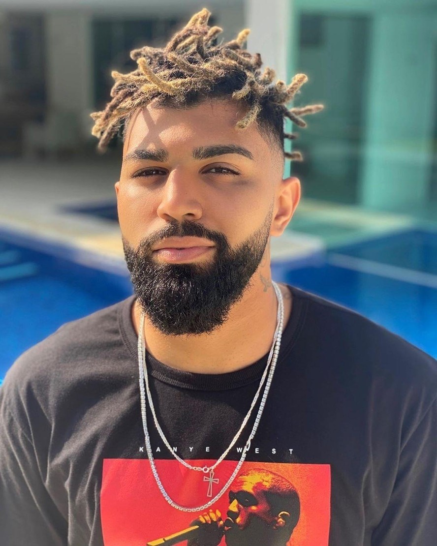 Gabigol acerta com o Cruzeiro