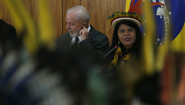 Entenda a crise entre Lula e grupos indígenas: demarcação de terras vira dor de cabeça para governo