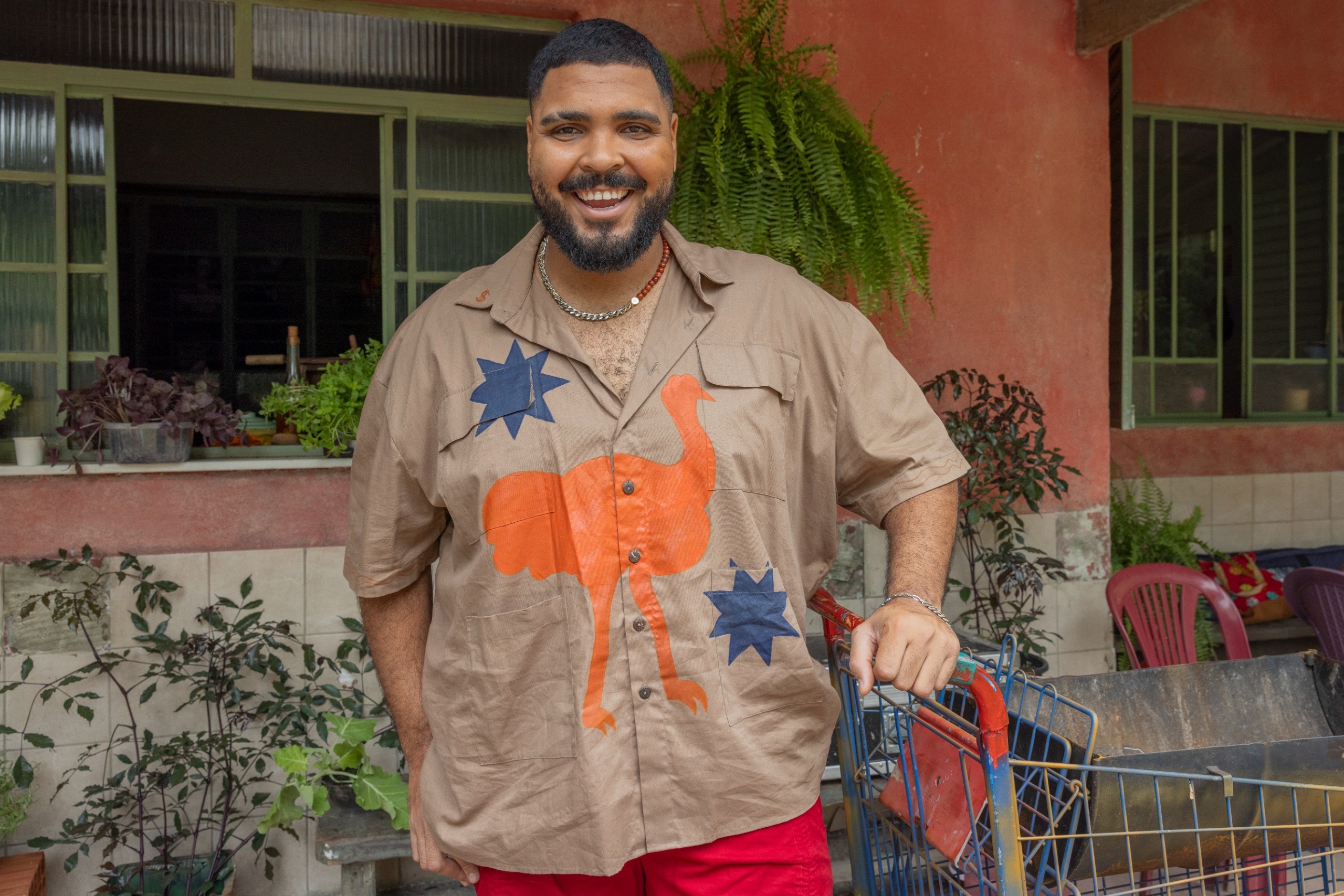 Launching Series on TV Globo, Paulo Vieira Talks About Relationship with Fans and Plans ... - O GLOBO