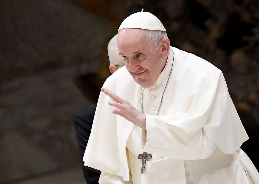 Papa Francisco durante audiência geral  — Foto: AFP