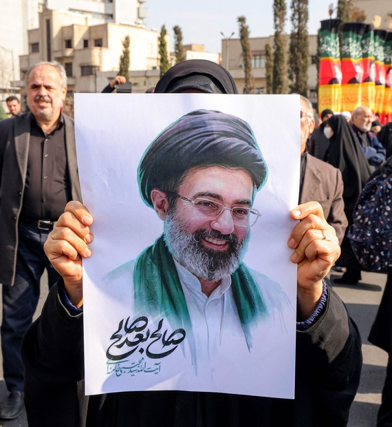 Escolha de Mojtaba Khamenei como líder supremo do Irã sinaliza aposta  dobrada em guerra com EUA e Israel
