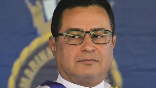 CPI do 8 de Janeiro: relatora quer convocar ex-comandante da Marinha apontado por Cid como participante de reunião sobre golpe
