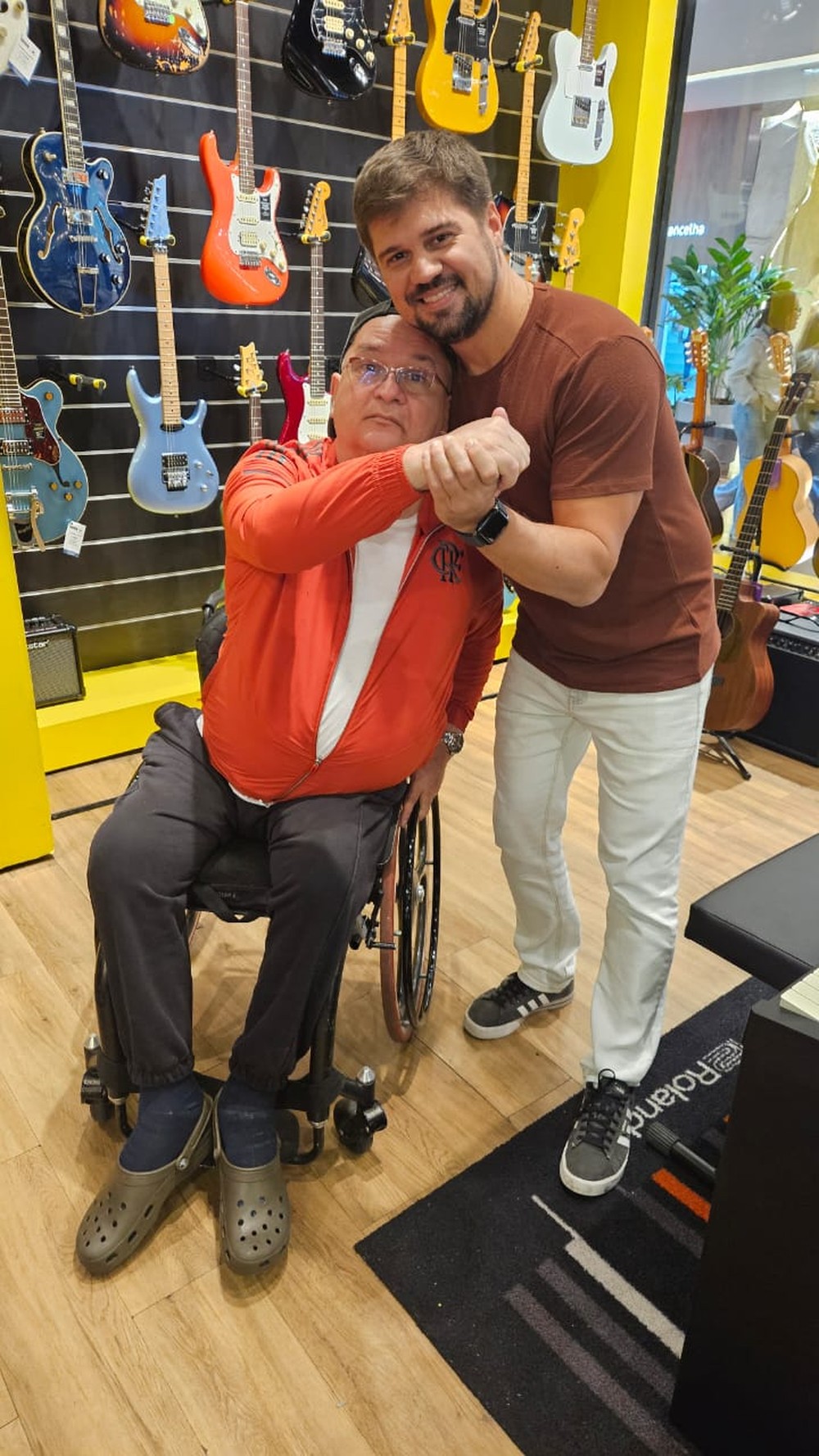 Que lugares os famosos frequentam? De Cauã Reymond a Alcione, veja um ...