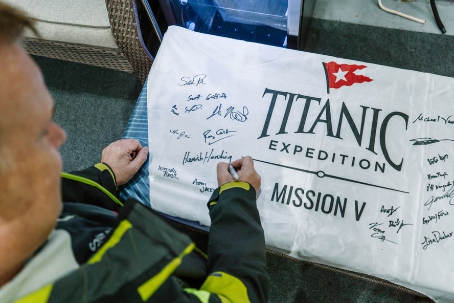 Bilionário britânico Hamish Harding está entre a tripulação de submarino que perdeu contato ao visitar Titanic