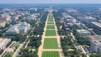 o National Shopping Center, Áreaquereúne Museum, Jack E Monument Em Washington DC, Com ocapitólioao fundo, Visto do Alto do obelisco -foto -foto: Eduardo Maia / o Globo