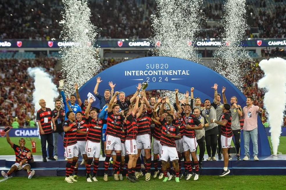 Flamengo won the U-20 Intercontinental title at the Maracanã - Photo: Marcelo Cortés/CRF