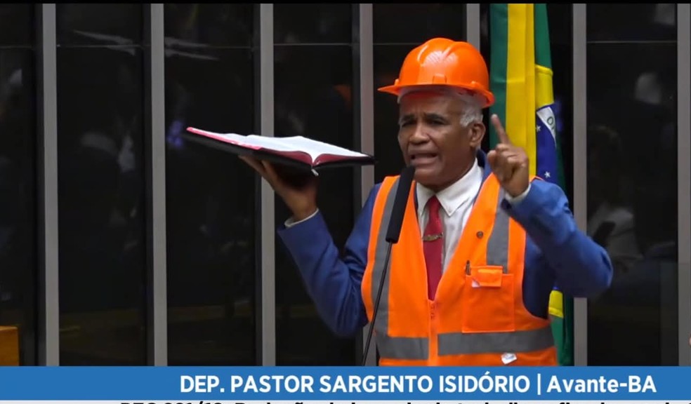 O deputado Pastor Sargento Isidório — Foto: Reprodução