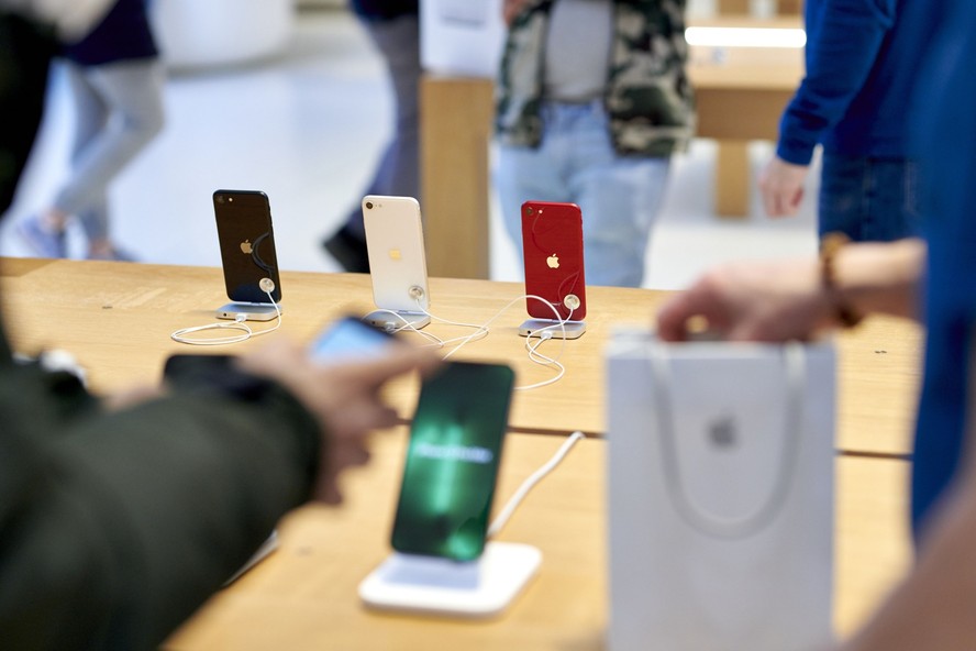 Carregador de iPhone: veja 6 modelos homologados para o celular da Apple