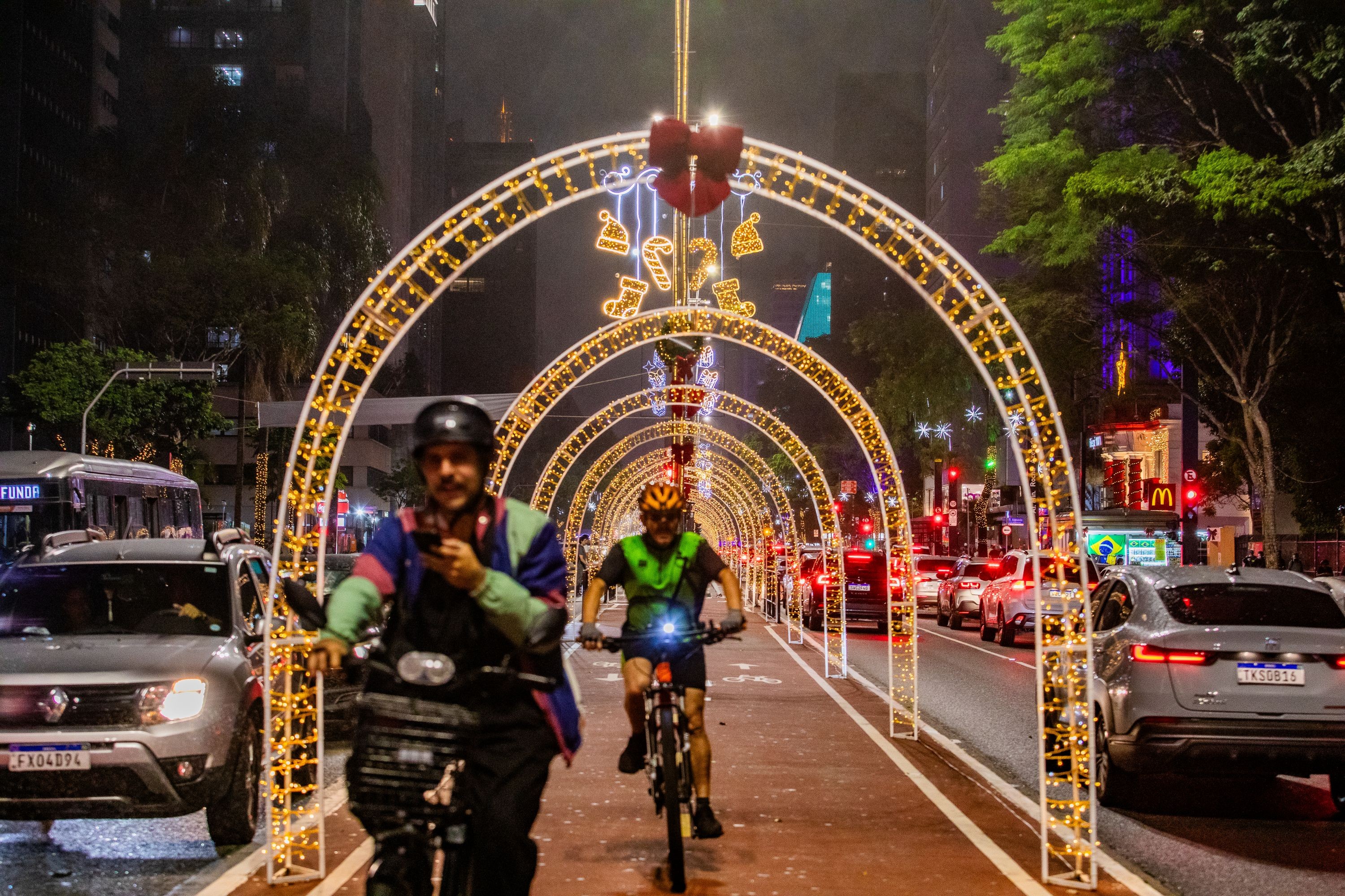 Prefeitura de São Paulo propõe limite de velocidade para bicicletas elétricas e autopropelidos