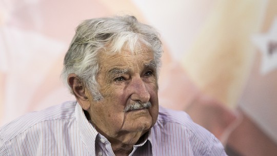 Após José Mujica revelar tumor no esôfago, ex-presidente do Uruguai fala sobre tratamento: 'Confio nos médicos uruguaios'