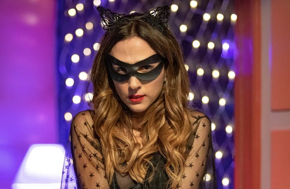 Tata Werneck em 'Terra e paixão" — Foto: TV Globo