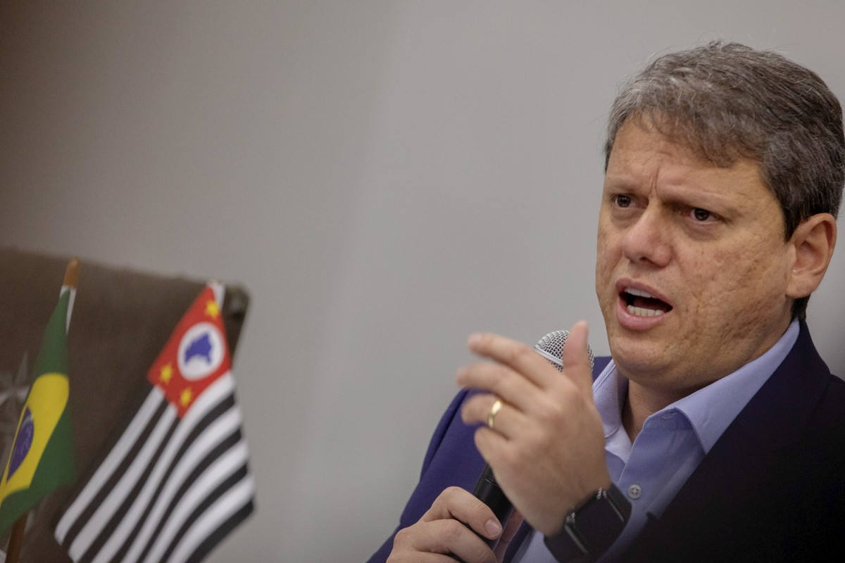 'N&atilde;o aceitar privatiza&ccedil;&otilde;es &eacute; n&atilde;o aceitar o resultado das urnas', diz Tarc&iacute;sio sobre greve em SP