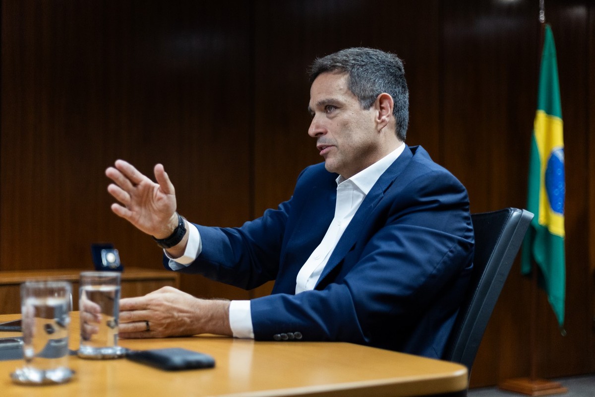 ‘O Pix vai fazer o papel que hoje o cartão de crédito faz’, diz Campos Neto