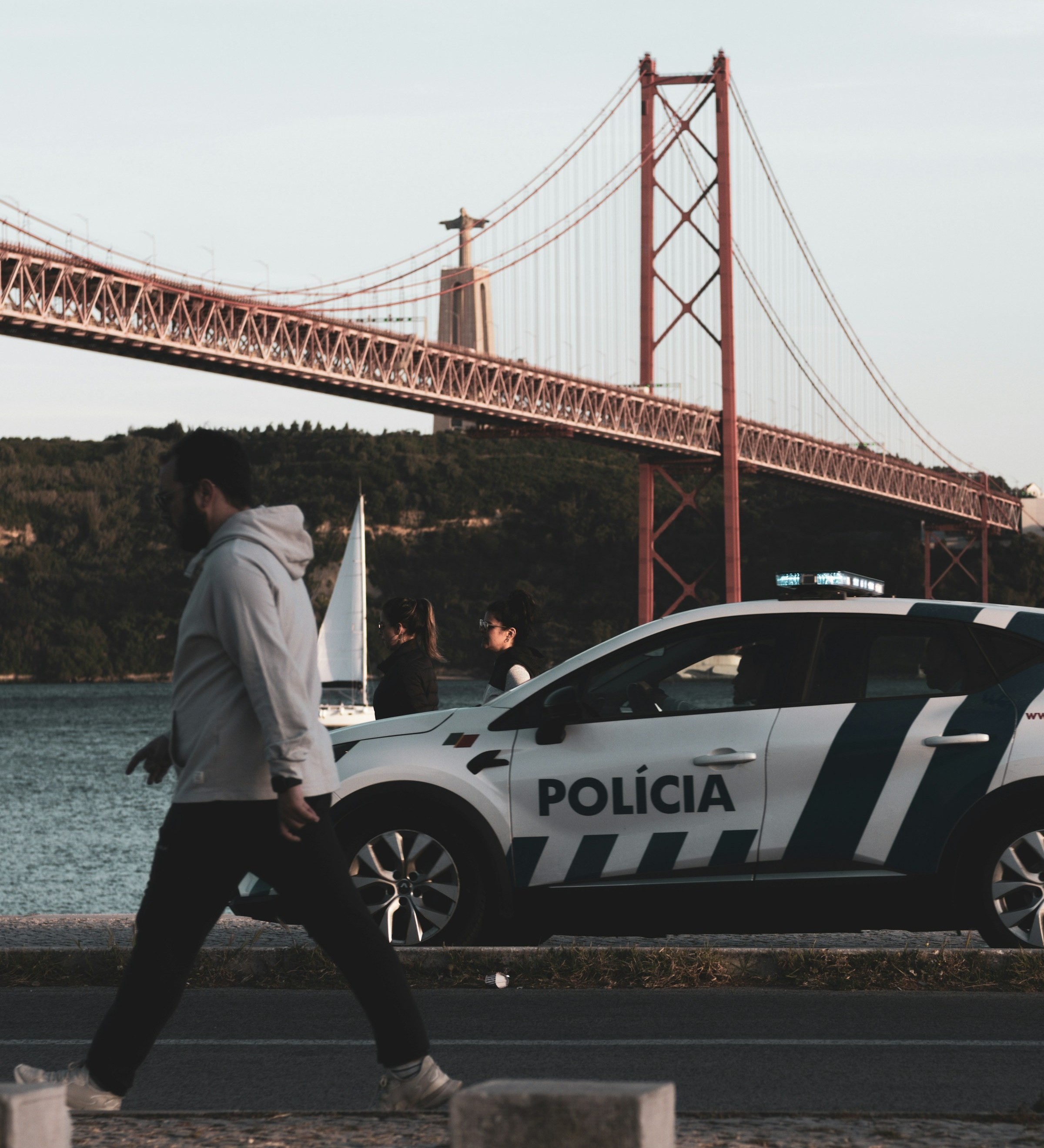 Quase metade dos presos brasileiros em Portugal reside no país europeu