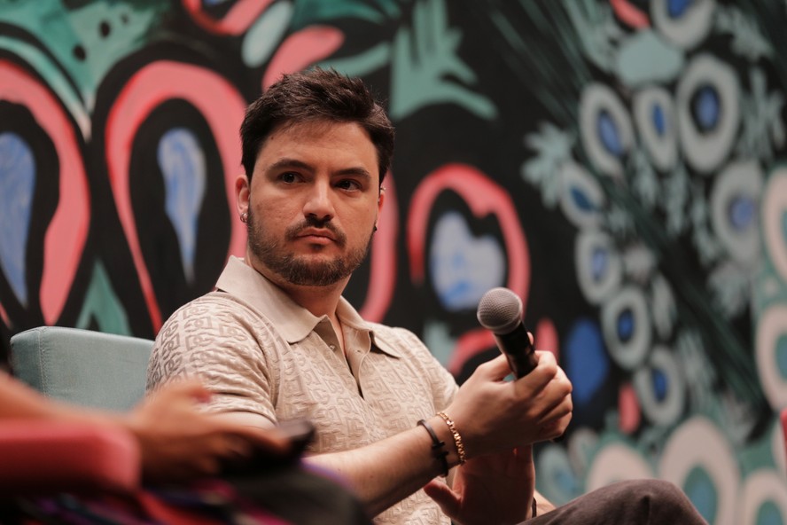 Por que o influenciador Felipe Neto trocou Leblon por Alphaville em 2026