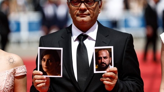Condenado a levar chibatadas, cineasta iraniano que fugiu a pé de seu país mostra filme em Cannes