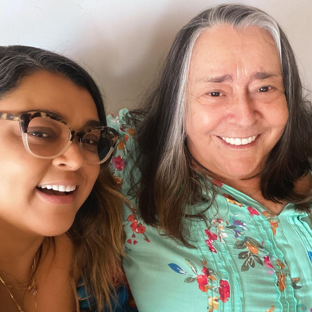 Preta Gil com a mãe Sandra Gadelha — Foto: Reprodução / Instagram