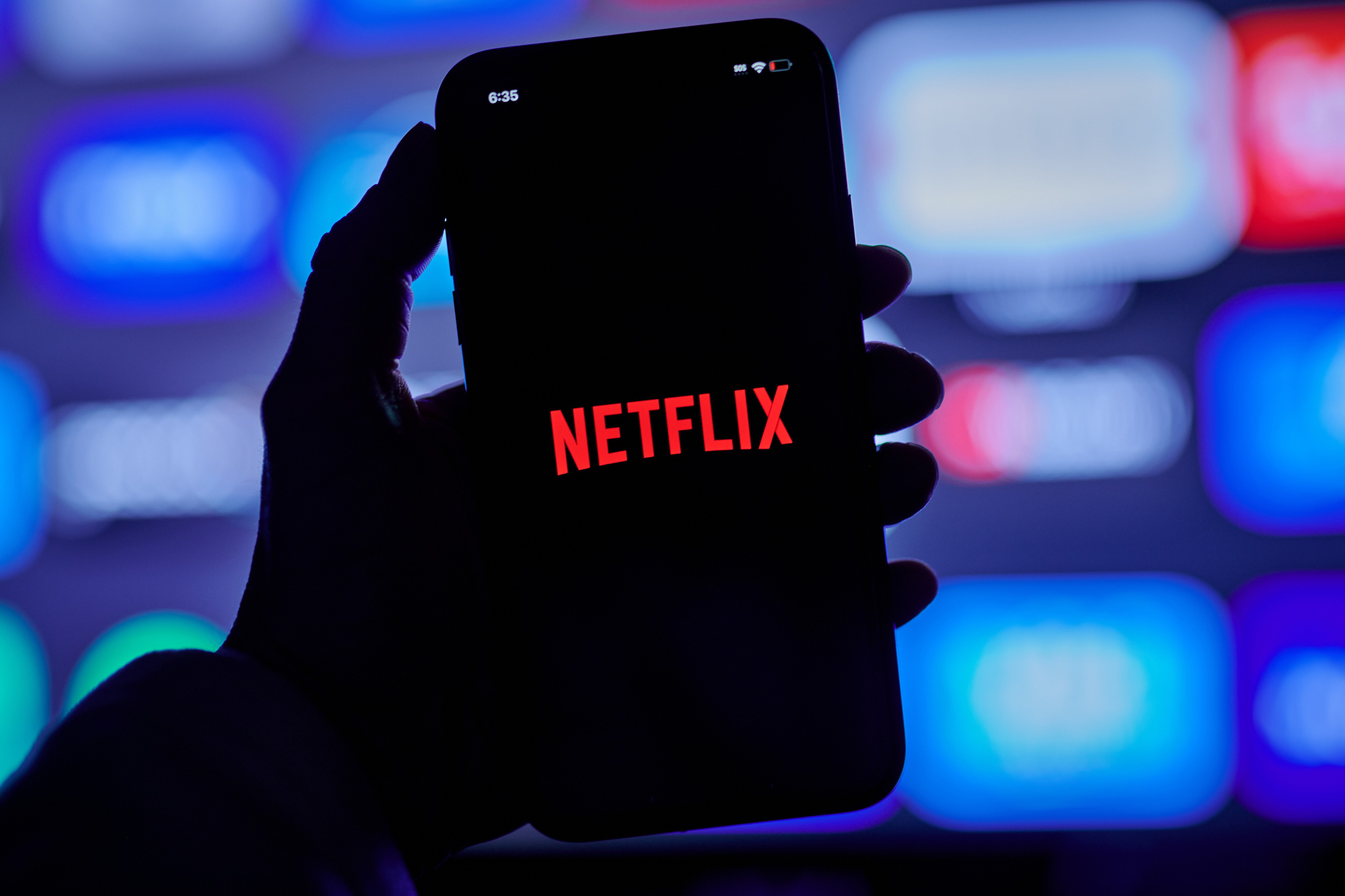 Netflix corta acesso em celulares antigos: você está seguro?