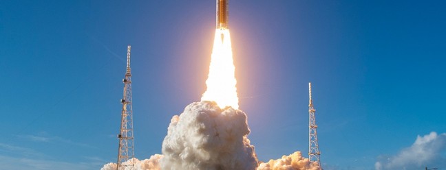 Após 53 anos, missão histórica da Nasa marca retorno humano na órbita da Lua e testa futuro da corrida espacial — Foto: AFP