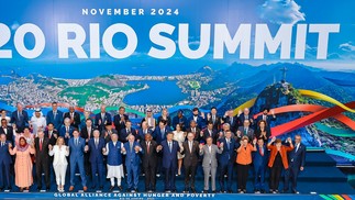 Segunda foto de líderes do G20 no lançamento da Aliança Global contra a Fome e a Pobreza — Foto: Ricardo Stuckert/PR